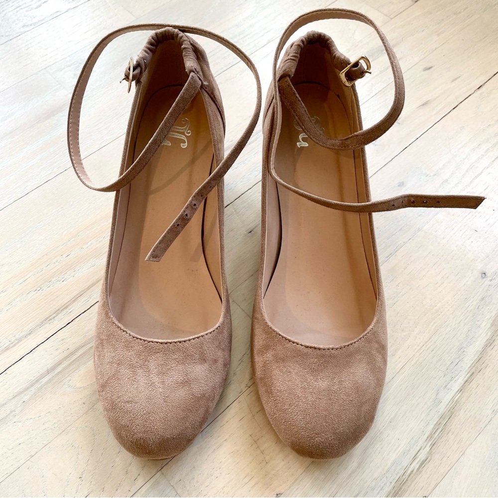 Ankle Strap Wedge Heels by JG | Size: 7.5